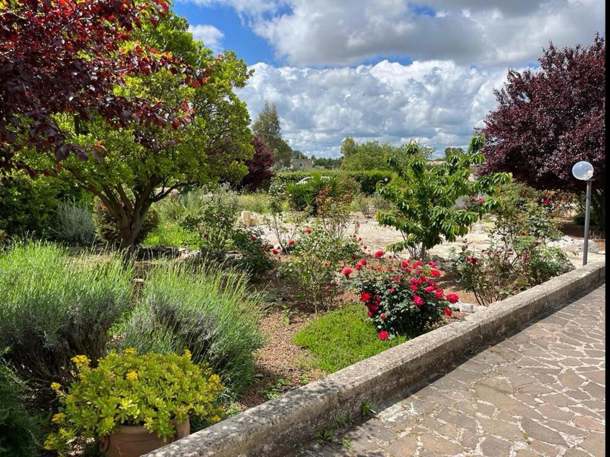 Case Vacanza E Camere In Villa Isabella Con Parcheggio Custodito E Wifi Gioia Del Colle Bagian luar foto