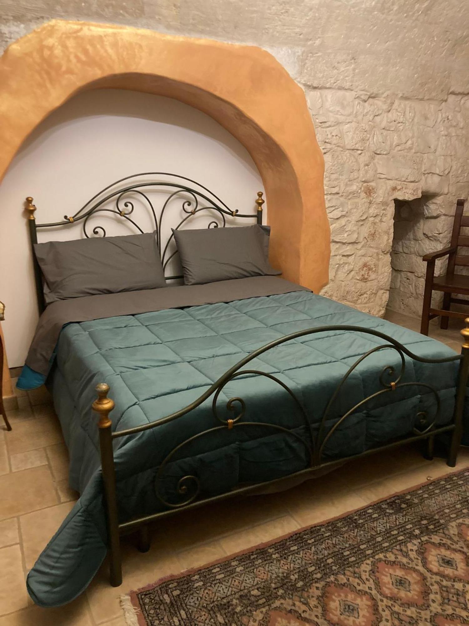 Case Vacanza E Camere In Villa Isabella Con Parcheggio Custodito E Wifi Gioia Del Colle Bagian luar foto