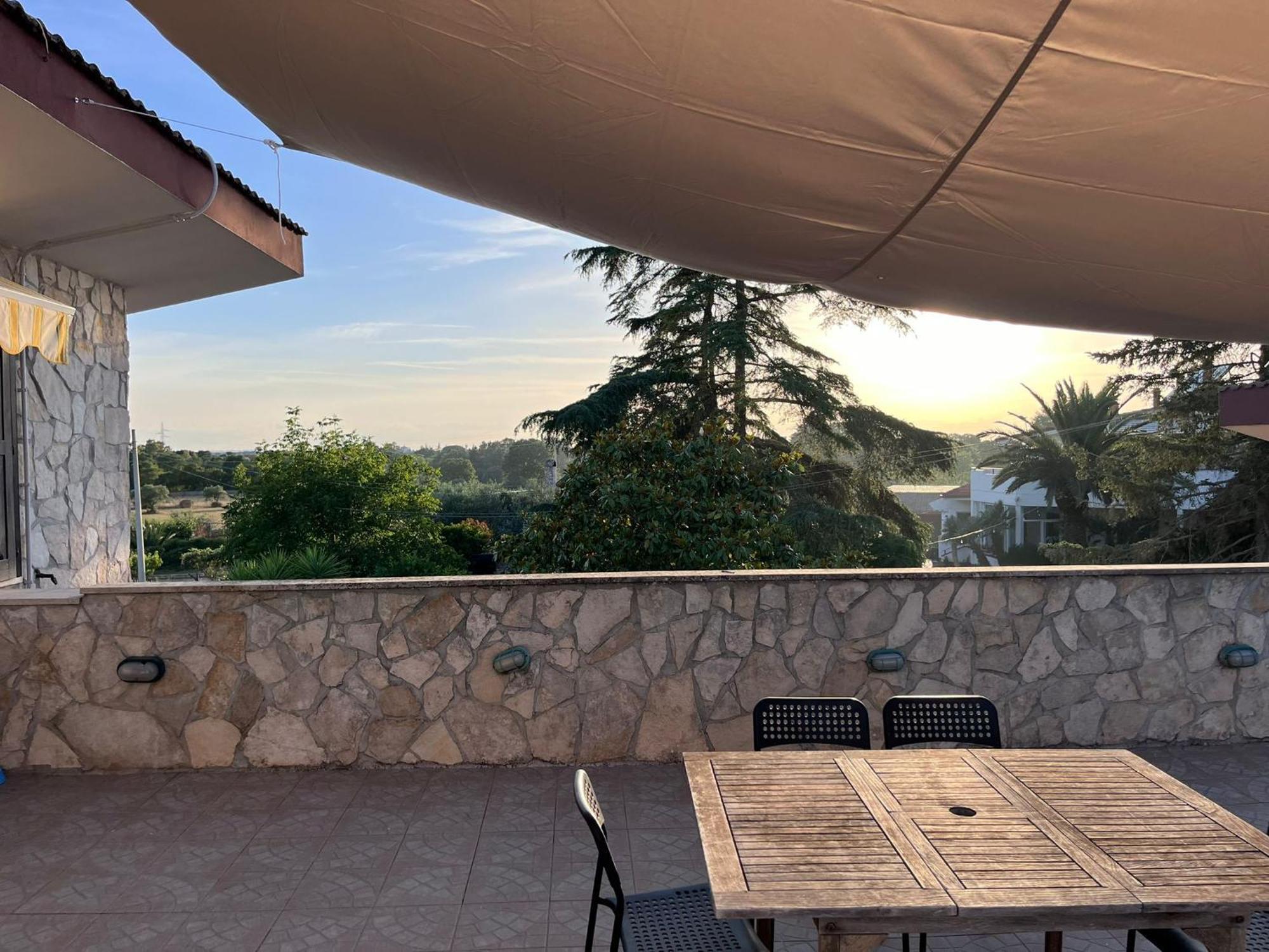 Case Vacanza E Camere In Villa Isabella Con Parcheggio Custodito E Wifi Gioia Del Colle Bagian luar foto