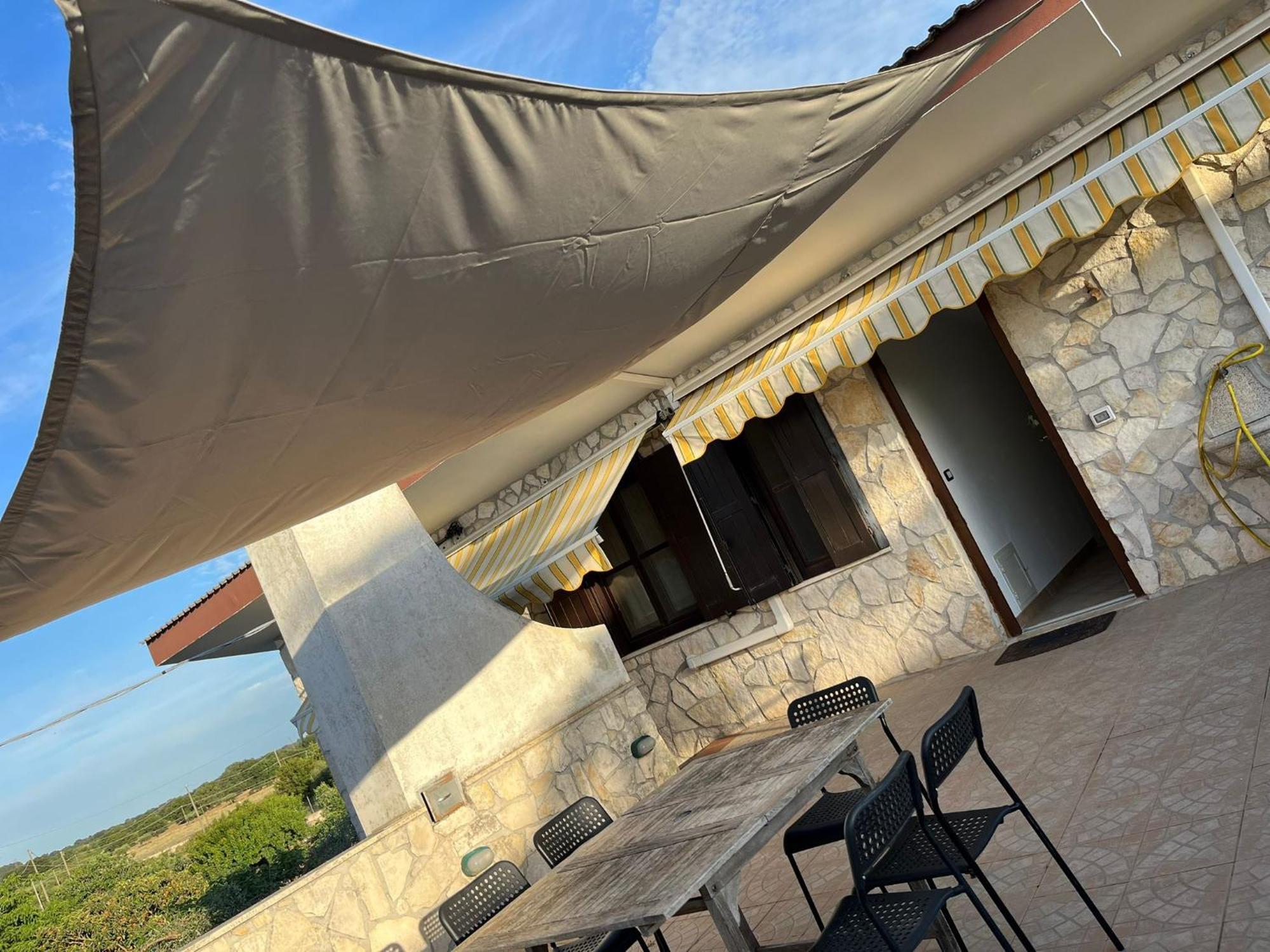 Case Vacanza E Camere In Villa Isabella Con Parcheggio Custodito E Wifi Gioia Del Colle Bagian luar foto